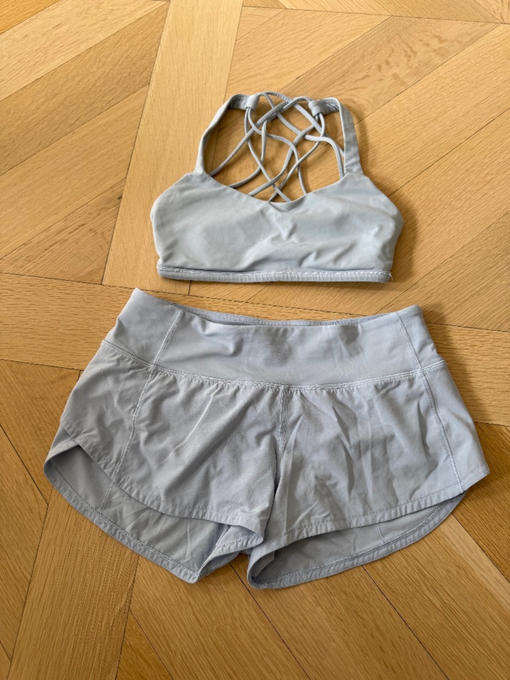 lululemon size 2 sports bra and shorts light blue